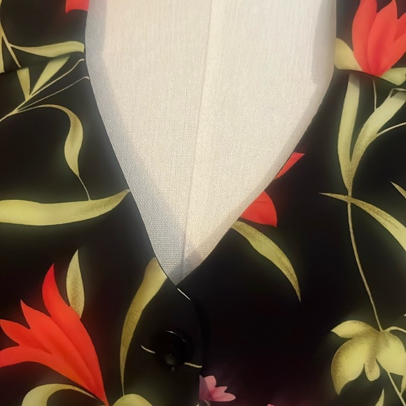 Jaclyn Smith Blouse - Picture 3 of 15